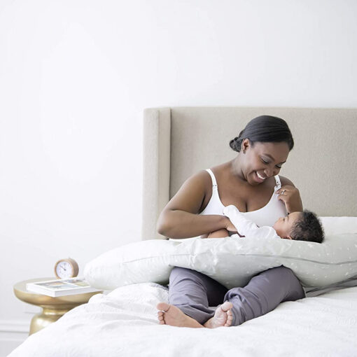 MedelaMaternityandNursingPillow5 MedelaMaternityandNursingPillow