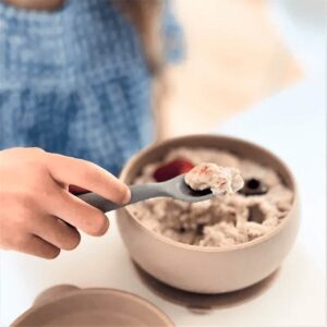 Minikoioi Bowly Stay-Put Suction Bowl with Lid - Bubble Beige