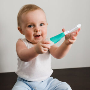 Sönik-–-2-stage-sonic-toothbrush-for-baby-5