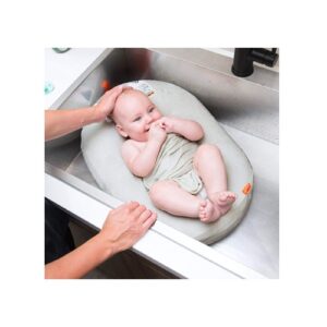 Boon-Puff-Plus-Inflatable-Baby-Bather-With-Wings-g1