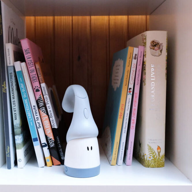 Beaba Pixie Torch 2-in-1 Movable Night Light - Pearl Blue