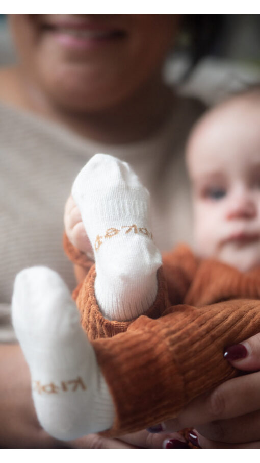 KipkepBabySocksOffWhite2 KipkepBabySocksOffWhite2