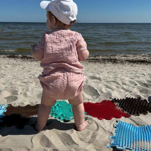 KidAtTheBeach KidAtTheBeach