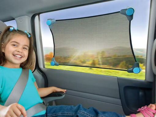 Munchkin-BricsMagneticStretchtoFitSunShade6 Munchkin-BricsMagneticStretchtoFitSunShade6