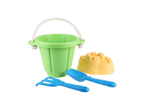 Bucket-Lets-Be-child-5 LetsBechildBucket