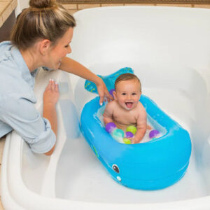InfantinoWhaleBubbleBathInflatableBathTubBlue2