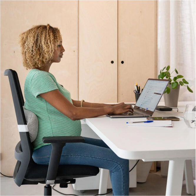Doomoo On The Go Pillow - Gray