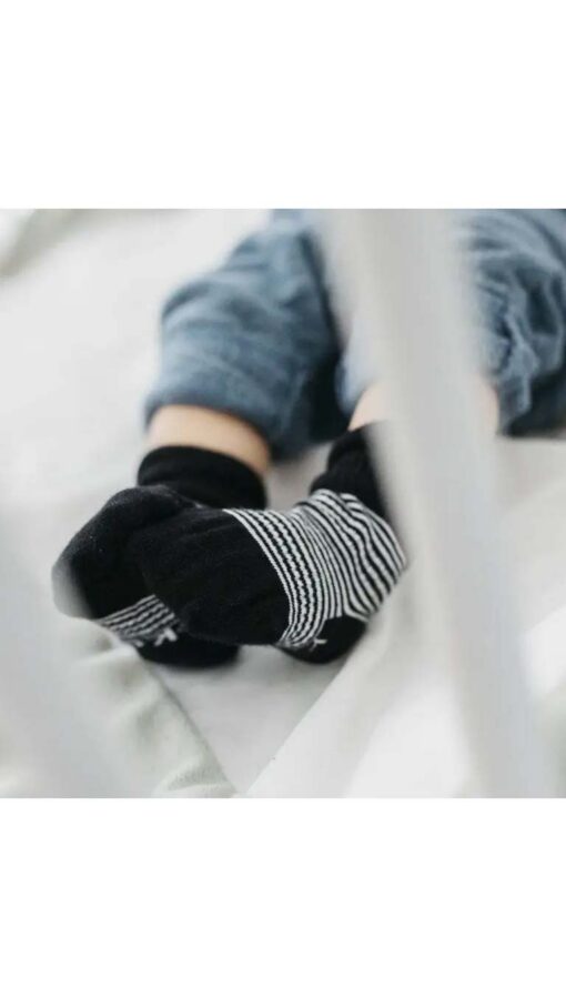 KipkepStayonSocksBlackStripes2Pairs KipkepStayonSocksBlackStripes2Pairs