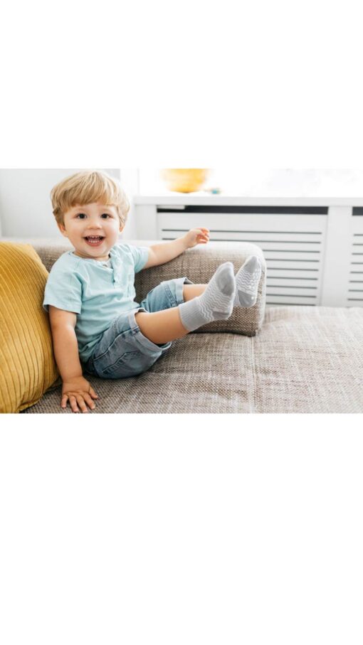 KipKepAntiSlipGrayZiggy KipKep Anti-Slip Stay-on-Socks Ziggy Gray - 1 Pair