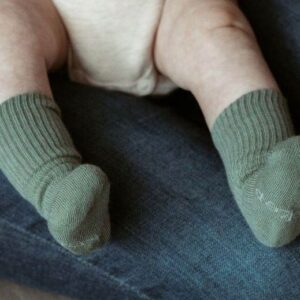 KipKep Bio Cotton Stay-on-Socks Newborn & Premature Calming Green - 1 Pair