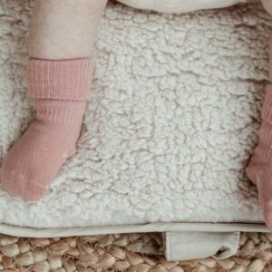 KipKep Bio Cotton Stay-on-Socks Newborn & Premature Mauve – 1 Pair