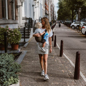 Wildride The Toddler Swing Carrier (9m+) 20Kg Coffee
