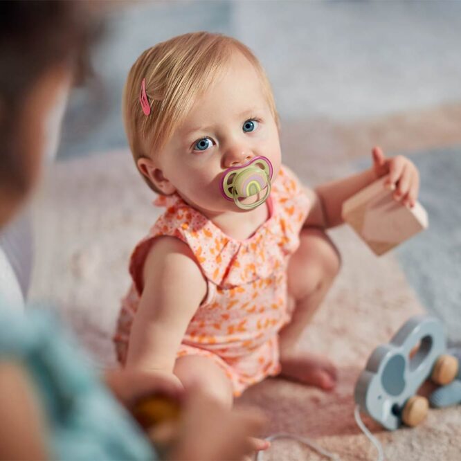 Philips Avent Ultra Air Pacifiers (0-6m) Rainbow - 2 Pcs