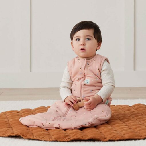 Ergopouch 2.5 TOG Jersey Sleeping Bag (3-12m) - Daisies Pink Ergopouch 2.5 TOG Jersey Sleeping Bag (3-12m) - Daisies Pink
