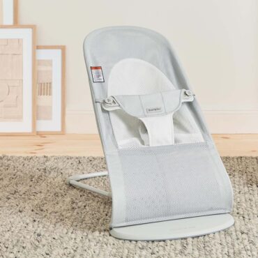 BabyBjorn Bouncer Balance Soft, Mesh (0-24m) – Silver/White BabyBjorn Bouncer Balance Soft, Mesh (0-24m) - Silver/White