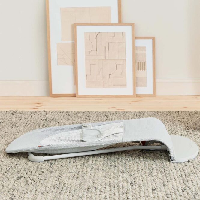 BabyBjorn Bouncer Balance Soft, Mesh (0-24m) - Silver/White