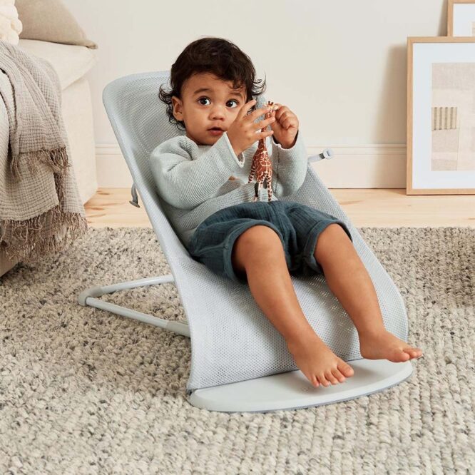 BabyBjorn Bouncer Balance Soft, Mesh (0-24m) - Silver/White
