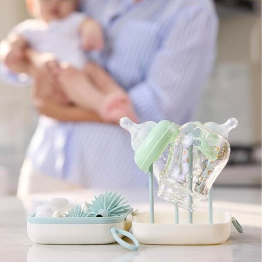 Momcozy-7-In-1-Travel-Baby-Bottle-Cleaning-And-Drying-Rack-Set04 Momcozy 7-In-1 Travel Baby Bottle Cleaning & Drying Rack Set