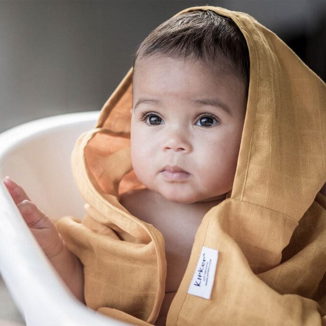 Kipkep Blenker Badcape Muslin Hooded Towel - Little Bees