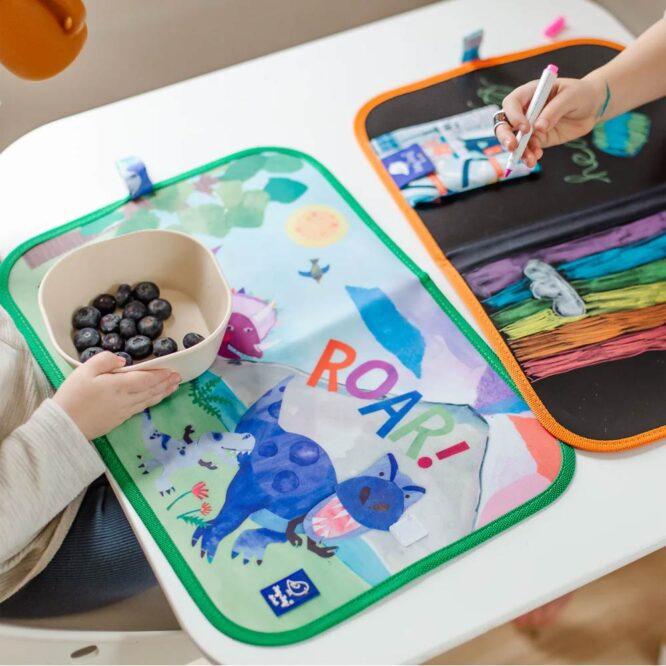 Jaq Jaq Bird Doodle It & Go Erasable Mat with 4 Butterstix Chalk - Dino