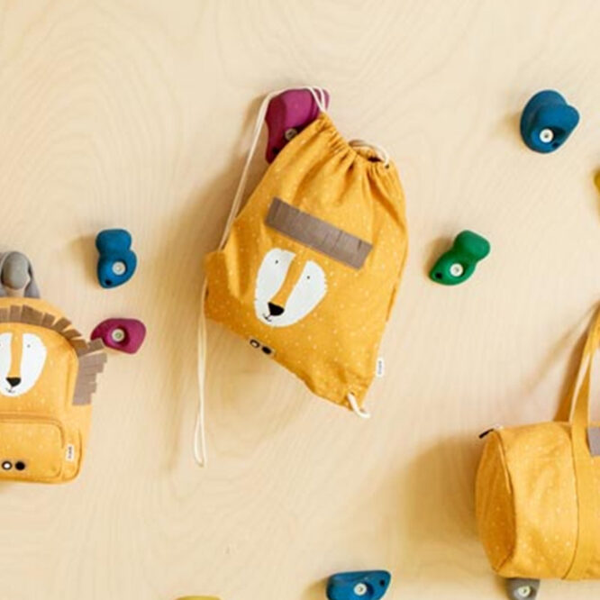 Trixie Drawstring Bag - Mr. Lion