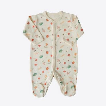 Kitikate Newborn Organic Baby Girl Set - Natural, Blooming Moon