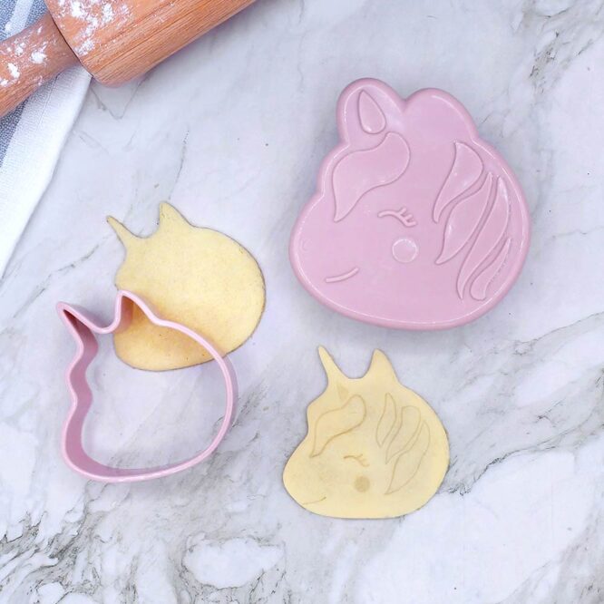 Melii 3-In-1 Sandwich Cutters - Unicorn & Cat