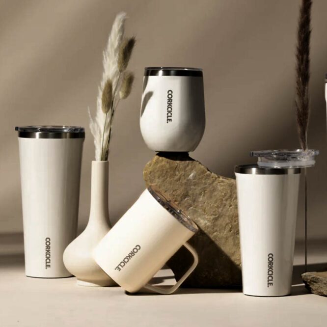 Corkcicle Classic Coffee Mug 475ml - Oat Milk