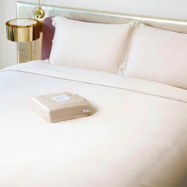 Bella Casa Bedding Set - Beige