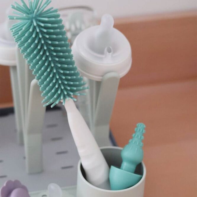 Beaba Silicone Bottle Brush - Sage Green