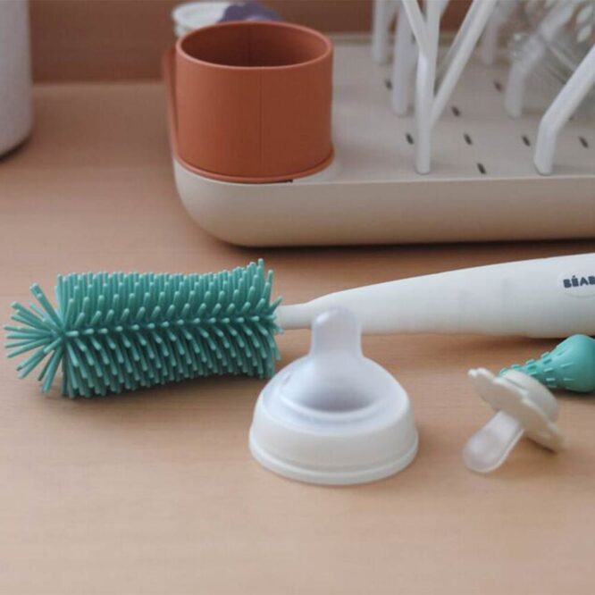 Beaba Silicone Bottle Brush - Sage Green