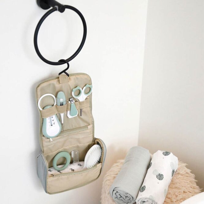 Beaba Toiletry Pouch with 9 Accessories - Green