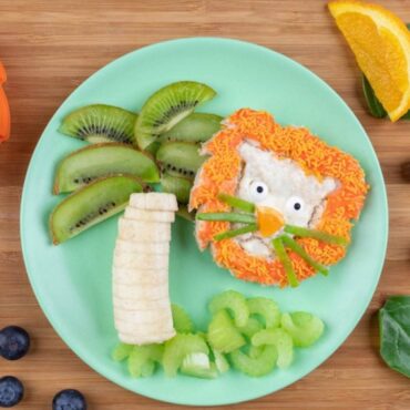 Lunch Punch Sandwich Cutters Lion - 2 Pcs