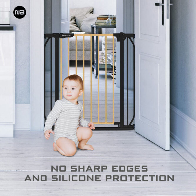 Neobreez FERMII Auto Close Baby Safety Gate - Black