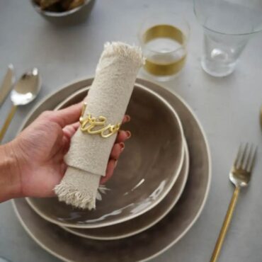 Napkin Ring Holder 8-Piece Set - Gold